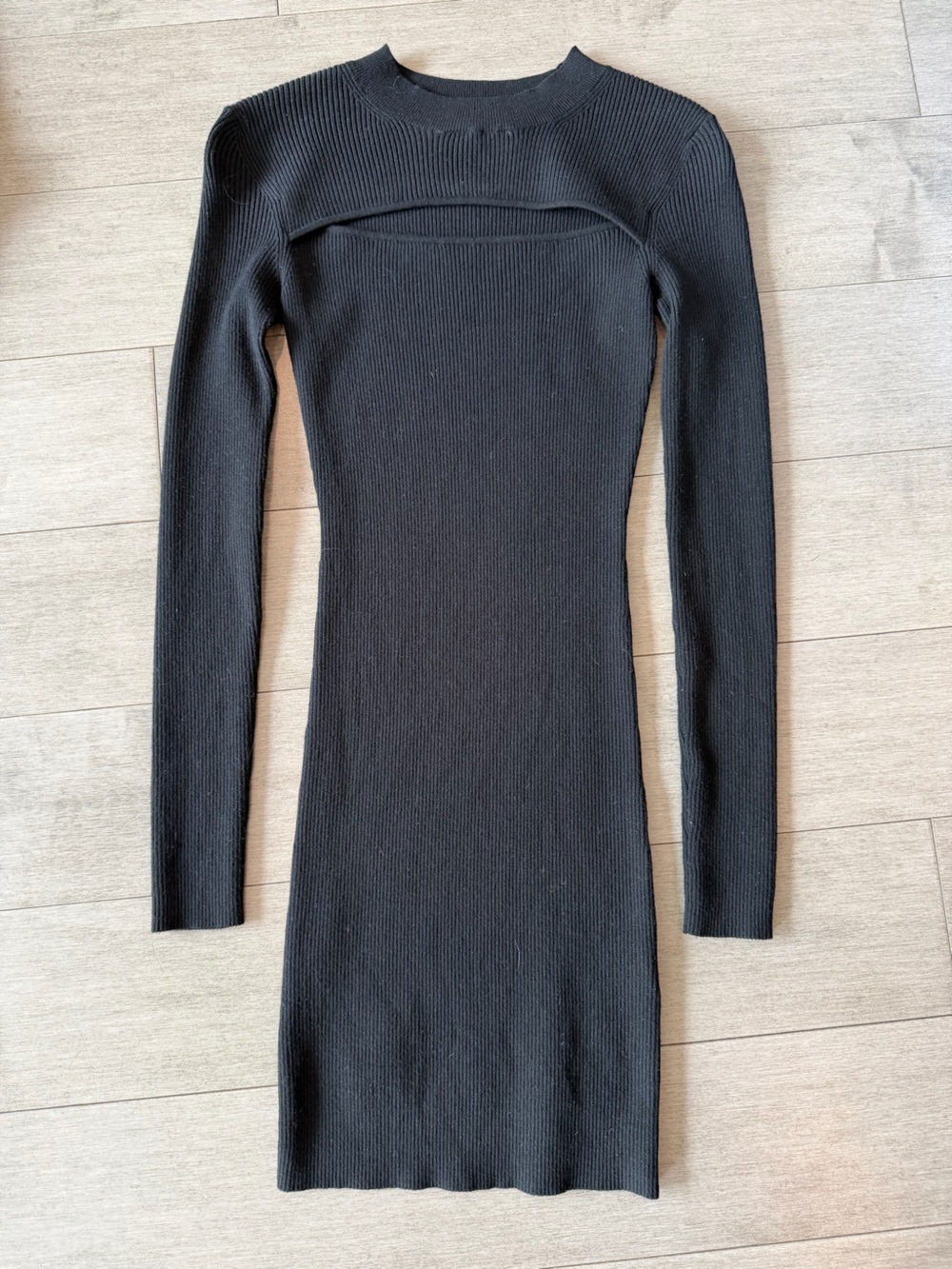 Aritzia: Black Ribbed Long-Sleeve Dress